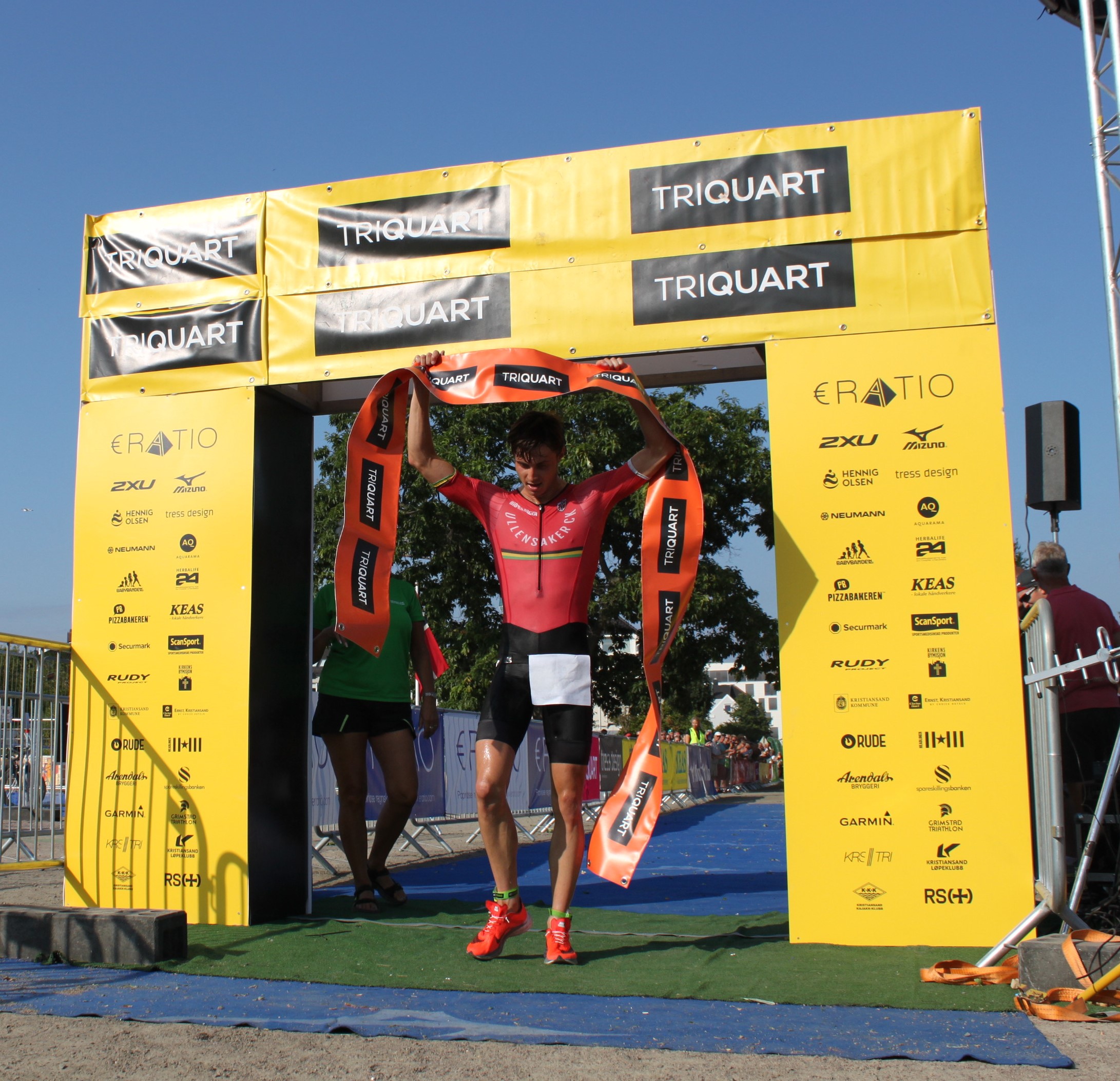 Det ble «here we go again» med nok et NM gull til både Lotte Miller og Jørgen Gundersen i triatlon i dag 28 jul 2018